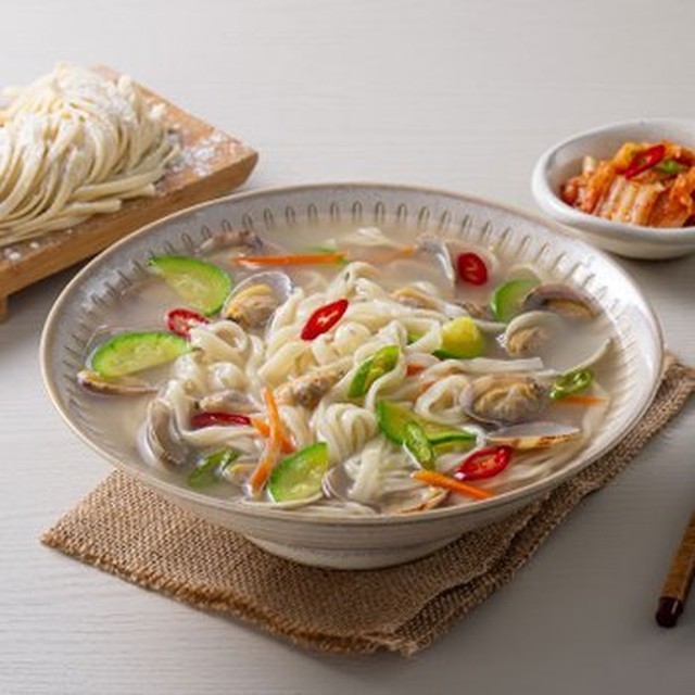 칼국수 이미지