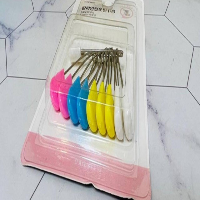 옷핀 이미지