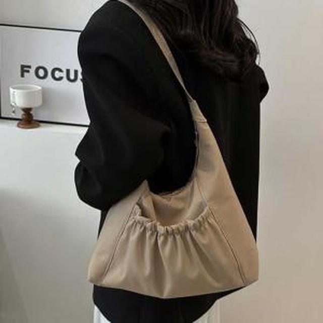 디테일J 이미지