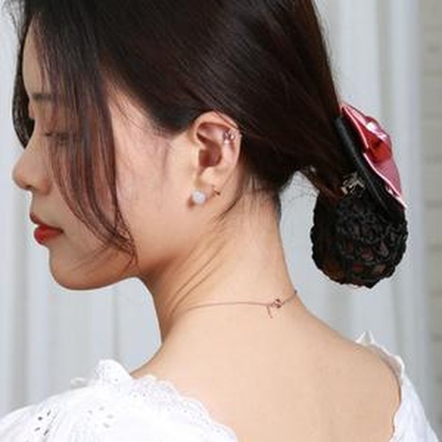 똥머리 이미지