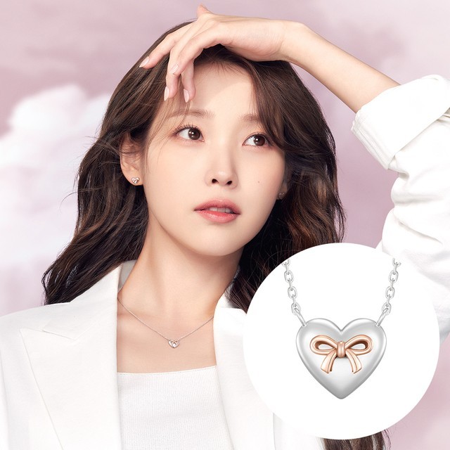 제이에스티나 이미지