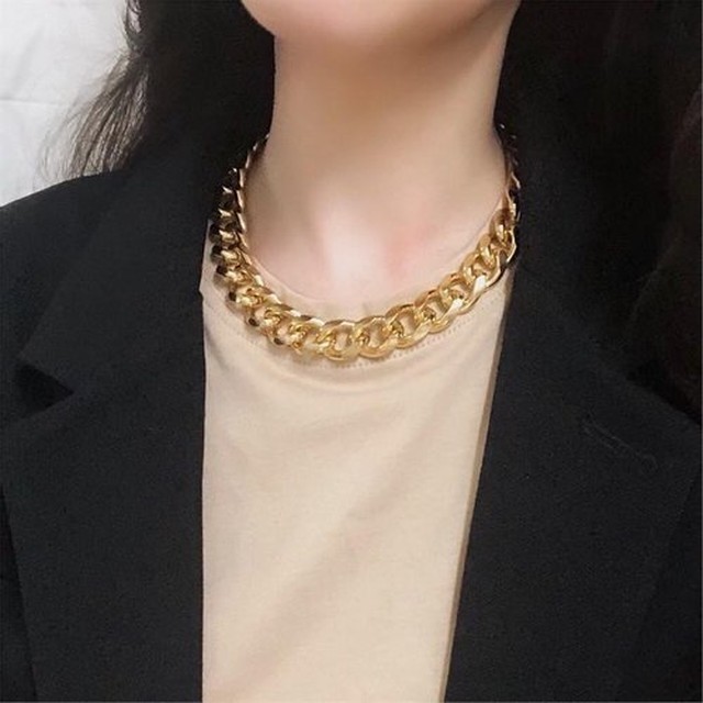 볼드 이미지