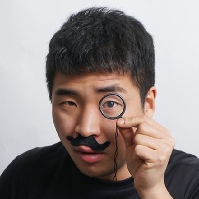 모노클 이미지