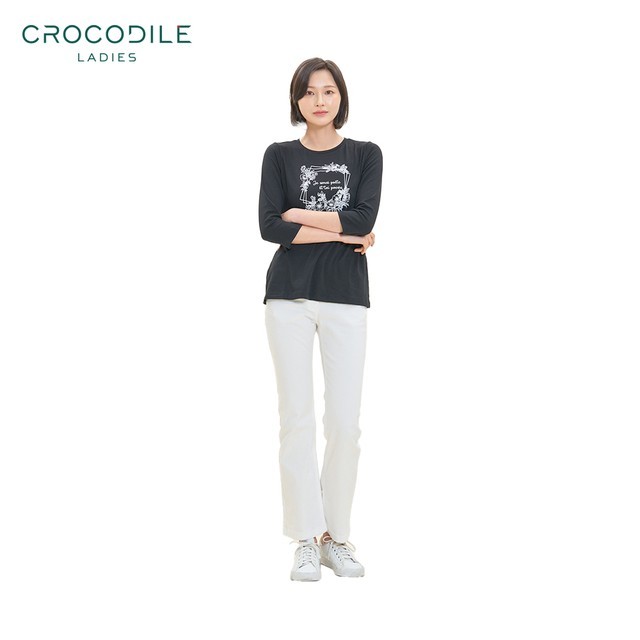 크로커다일앞 이미지