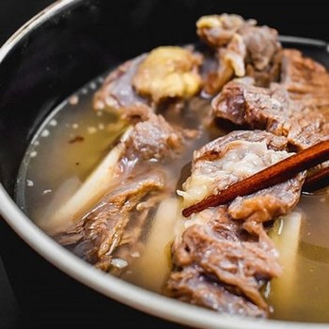 고기와갈비탕 이미지