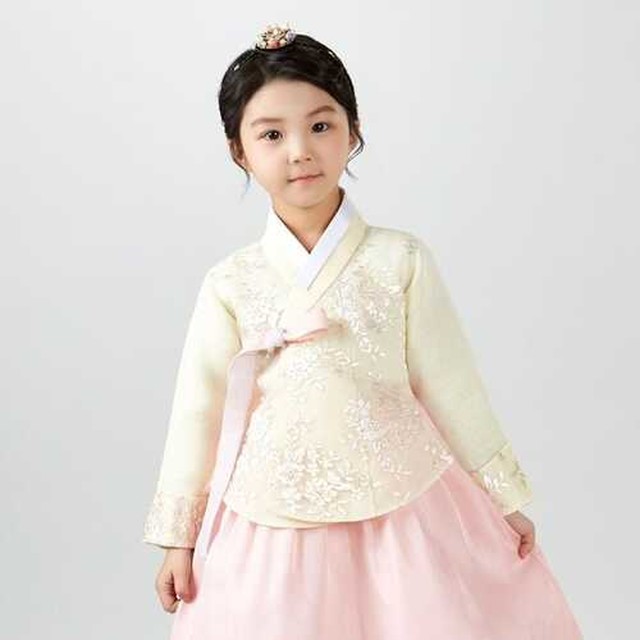 수련한복 이미지