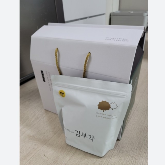 복내리는당산나무 이미지