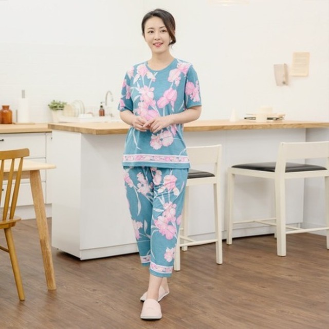 목련의류 이미지