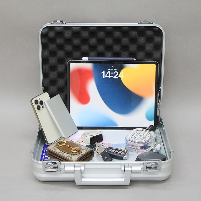 007가방 이미지