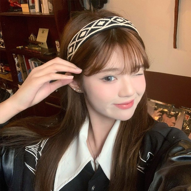 머리띠헤어 이미지
